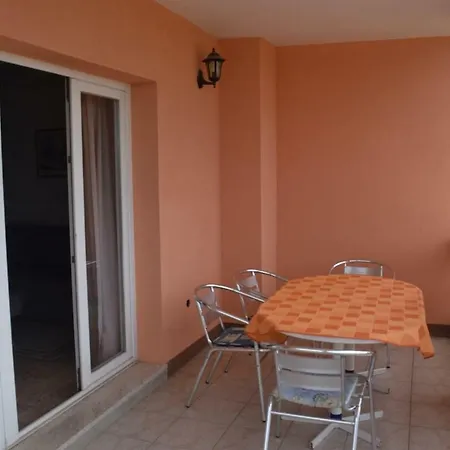 Grgic בית הארחה 3*